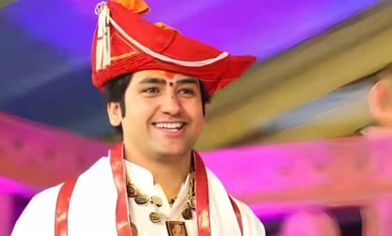 धीरेंद्र-शास्त्री-ने-कुर्बानी-प्रथा-पर-जताई-आपत्ति,-बकरीद-पर-होने-वाली-कुर्बानी-को-रोकने-की-मांग-की