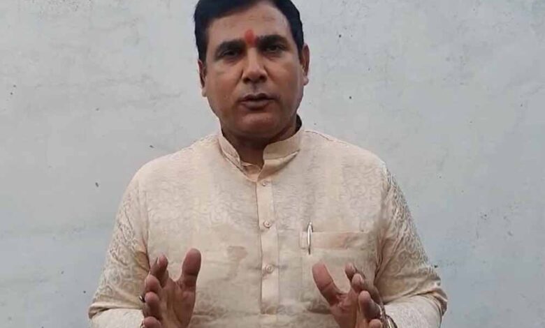 विधायक-नंदकिशोर-गुर्जर-ने-इस-बार-बकरीद-से-पहले-अनोखी-मांग-कर-दी,-कहा-केक-वाला-बकरा-काटो