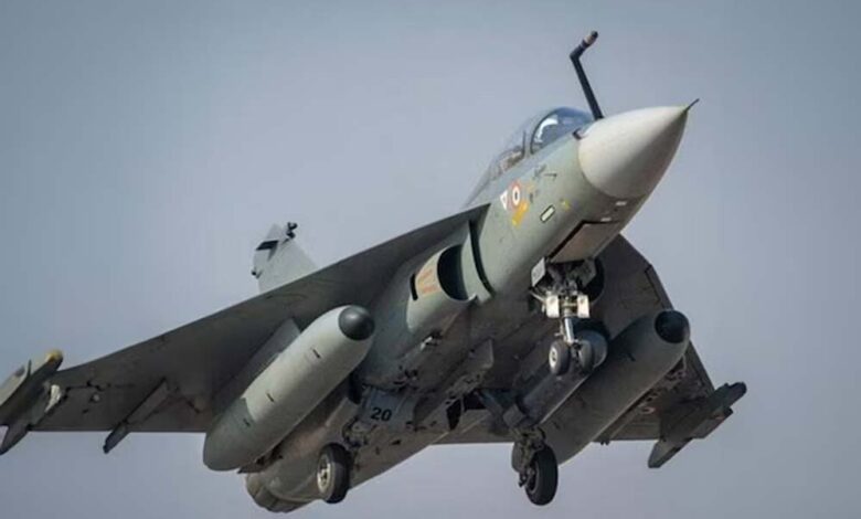 भारतीय-वायुसेना-को-इसी-महीने-मिलने-जा-रहा-पहला-tejas-mk1a,-अब-स्वदेशी-फाइटर-जेट-से-करेंगे-air-strikes