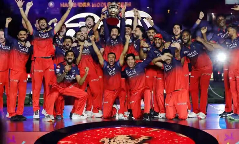 ipl-चैम्प‍ियन-रॉयल-चैलेंजर्स-बेंगलुरु-की-जीत-पर-बेंगलुरु-में-‘महाजश्न’,-निकलेगी-व‍िक्ट्री-परेड,-देखें-रूट