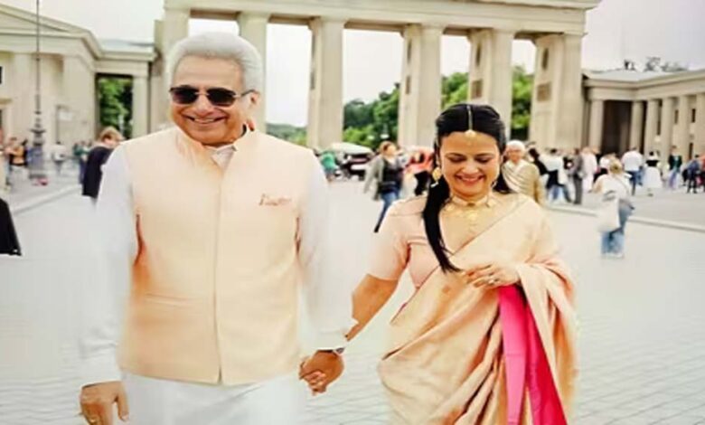 tmc-सांसद-महुआ-मोइत्रा-ने-बीजेडी-नेता-पिनाकी-मिश्रा-से-रचाई-शादी