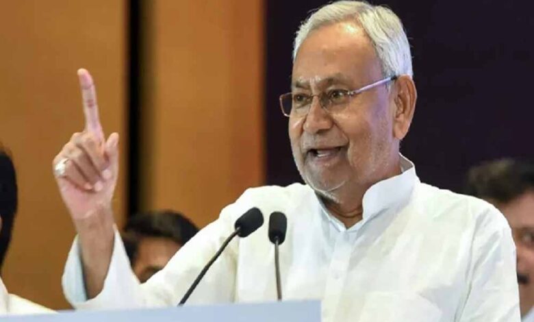 बिहार-में-नीतीश-कुमार-सरकार-ने-सवर्ण-आयोग-को-किया-मजबूत,-आयोग-को-नए-अध्यक्ष,-उपाध्यक्ष-और-मेंबर-दिए