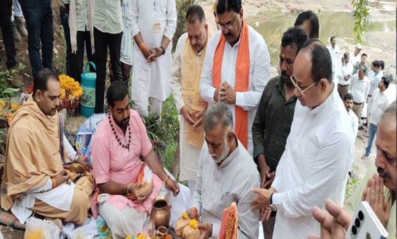 नदियों-के-उदगमों-को-करें-संरक्षित,-इनमें-होती-है-भरपूर-ऊर्जा-:-मंत्री-पटेल