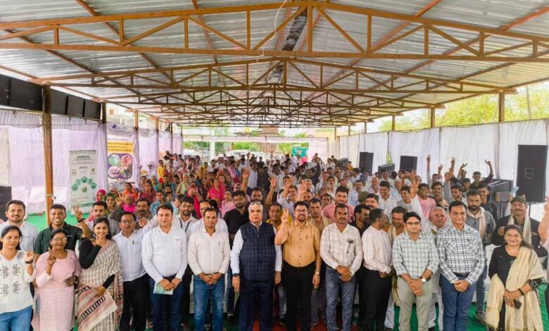 मध्यप्रदेश-में-पुनर्नियोजी-कृषि-पद्धति-से-सोयाबीन-उत्पादन-पर-हुआ-प्रभावी-संवाद