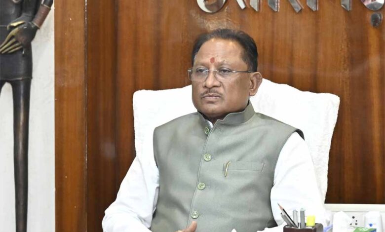 आईईडी-विस्फोट-में-शहीद-हुए-एएसपी-आकाश-राव-गिरपुंजे-को-सीएम-साय-ने-दी-श्रद्धांजलि