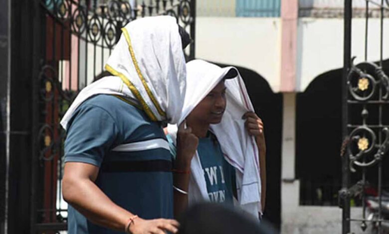मध्य-प्रदेश-में-लगातार-डेढ़-महीने-से-चल-रहे-आंधी-बारिश-के-बीच-एक-बार-फिर-से-तापमान-में-बढ़ोतरी-शुरु