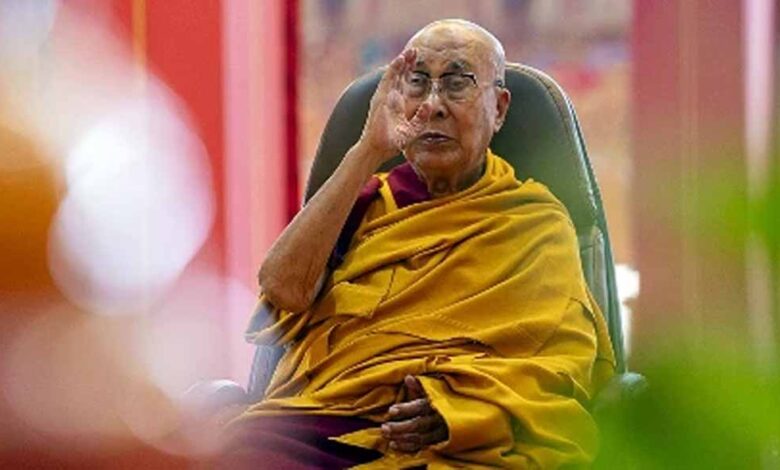 दलाई-लामा-बोले,-सदियों-पुरानी-तिब्बती-बौद्ध-संस्था-उनकी-मृत्यु-के-बाद-भी-जीवित-रहेगी