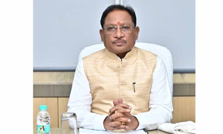 मुख्यमंत्री-साय-ने-की-इलेक्ट्रॉनिक्स-एवं-सूचना-प्रौद्योगिकी-विभाग-के-कार्यों-की-समीक्षा-:-बस्तर-से-सरगुजा-तक-डिजिटल-क्रांति-का-विस्तार,-5000-मोबाइल-टावर-का-लक्ष्य-तय