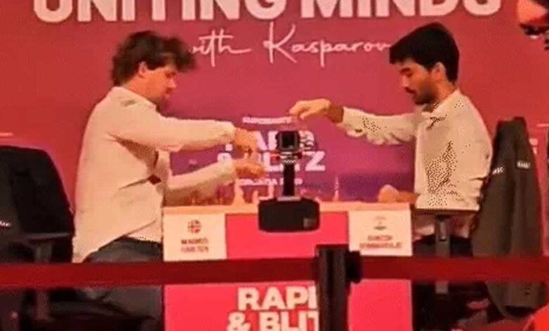 विश्व चैंपियन गुकेश ने नंबर वन कार्लसन को फिर दी मात, एक महीने में लगातार दूसरी जीत, लगातार दूसरी जीत दर्ज की