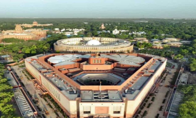संसद-का-मॉनसून-सत्र-पहले-21-जुलाई-से-लेकर-12-अगस्त-कर-चलना-था,-अब-21-अगस्त-तक-जारी-रहेगा