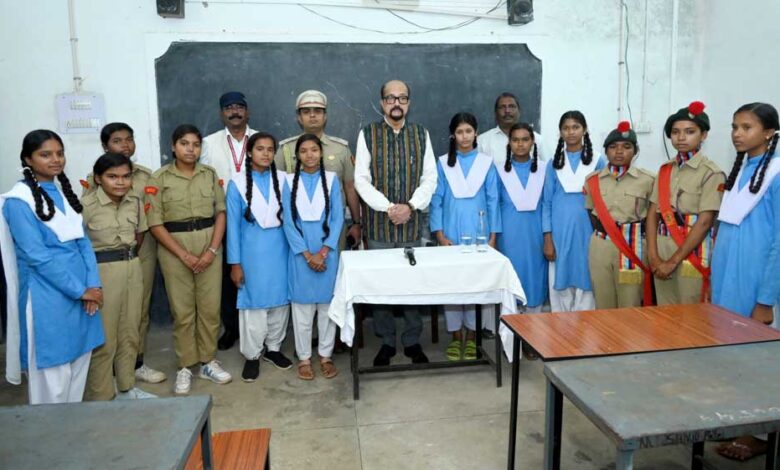 रायपुर-:-राज्यपाल-रमेन-डेका-ने-विद्यार्थियों-को-दिए-सफलता-के-मंत्र