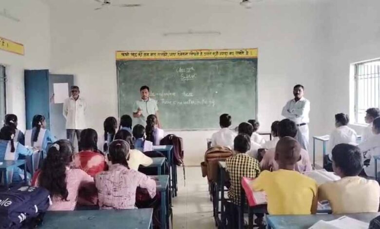शिक्षकों-की-पदस्थापना-से-बदला-विद्यालय-का-परिदृश्य