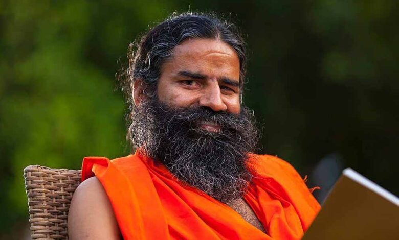 नेमप्लेट-विवाद-पर-बोले-बाबा-रामदेव:-सबके-पूर्वज-हिंदू,-नाम-छिपाना-गलत