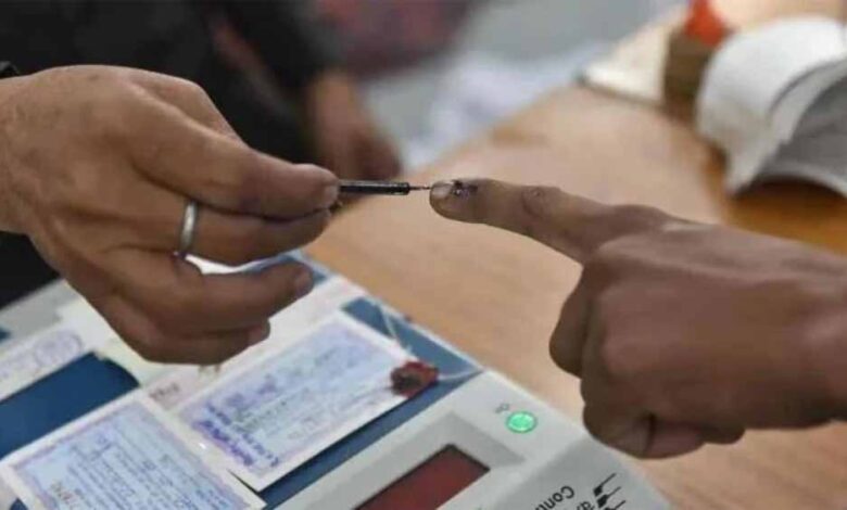 नगरीय-निकायों-में-पार्षद-के-उप-निर्वाचन-के-लिये-हुआ-69.68-प्रतिशत-मतदान