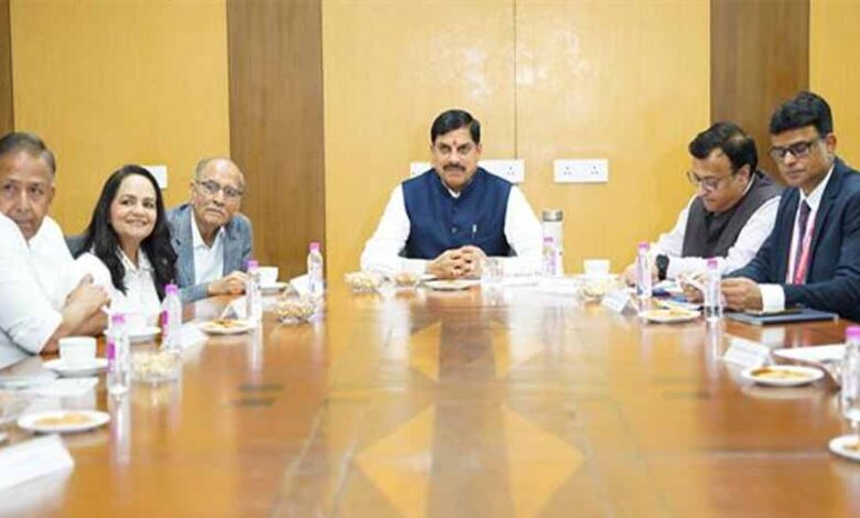 मध्यप्रदेश-की-गतिशीलता-शांति-और-संसाधनों-का-लाभ-उठाएँ-निवेशक-:-मुख्यमंत्री-डॉ.-यादव