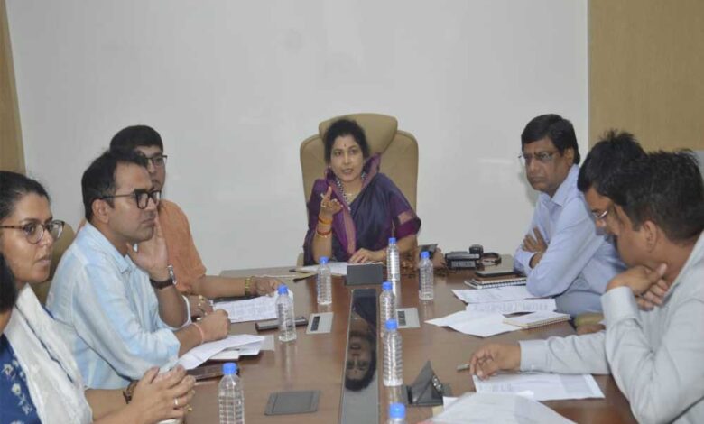 समय-सीमा-में-पूरा-करें-निर्माणाधीन-और-स्वीकृत-मार्ग:-राज्यमंत्री-श्रीमती-गौर