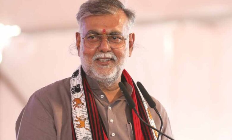 संविदा-कर्मियों-की-आकस्मिक-मौत-या-दुर्घटना-में-घायल-हुए-तो-उनके-परिजनों-को-सरकार-आर्थिक-मदद-देगी-मंत्री-पटेल