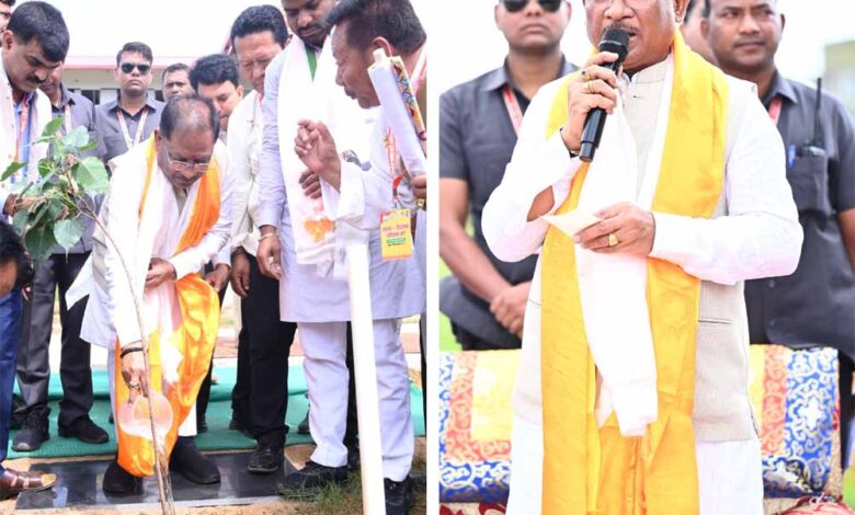 छत्तीसगढ़-में-बौद्ध-परंपरा-की-जड़ें-अत्यंत-गहरी-:-मुख्यमंत्री-साय