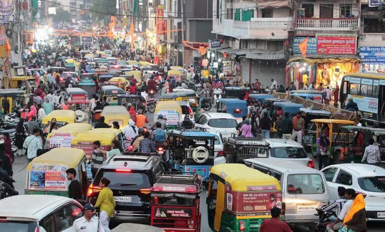 शहर-में-ट्रैफिक-व्यवस्था-बदहाल,-हाईकोर्ट-ने-सख्ती-दिखाई,-कलेक्टर,-पुलिस-कमिश्नर-और-निगमायुक्त-को-हाजिर-होने-को-कहा