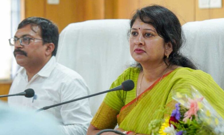 रायपुर-:-बाल-संरक्षण-आयोग-की-अध्यक्ष-डॉ.-वर्णिका-शर्मा-का-बेमेतरा-दौरा