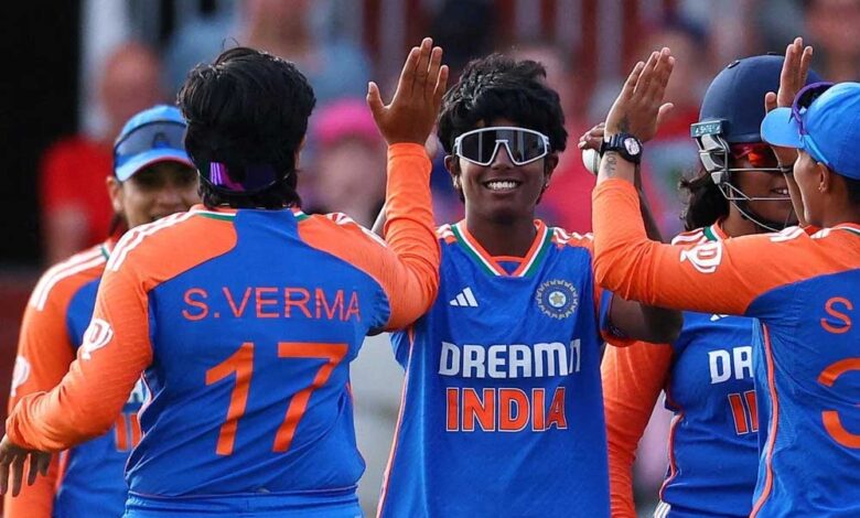 मैनचेस्‍टर-में-लड़कियों-ने-रचा-इतिहास!-महिला-टीम-ने-पहली-बार-इंग्लैंड-में-t20-सीरीज-जीती