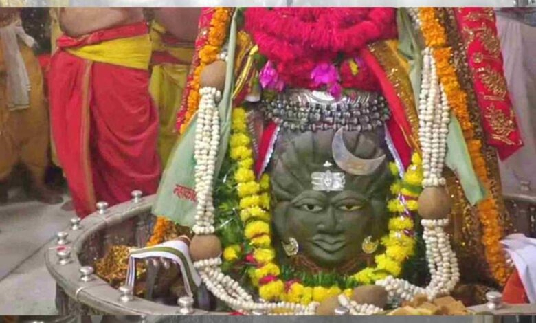 श्रावण-मास-में-विशेष-व्यवस्था,-भोर-में-तीन-बजे-खुले-महाकाल-मंदिर-के-द्वार,-गूंजा-‘जय-श्री-महाकाल’