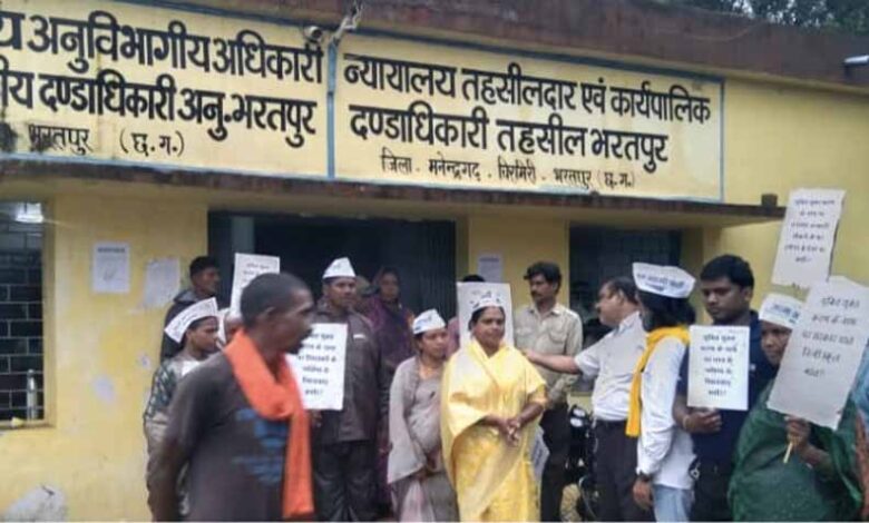 युक्तियुक्तकरण-के-खिलाफ-आम-आदमी-पार्टी-का-प्रदेश-स्तरीय-धरना-प्रदर्शन