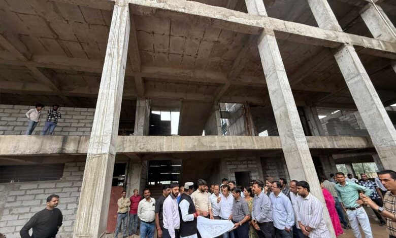 मंत्री-सारंग-ने-किया-निर्माणाधीन-गोविंदपुरा-शासकीय-सांदीपनि-विद्यालय-का-निरीक्षण