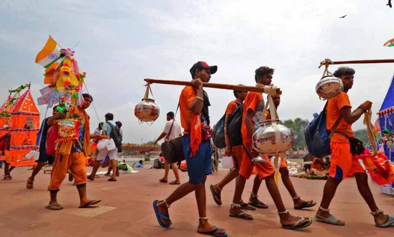 गाजियाबाद-में-कांवड़-यात्रा-को-लेकर-चाक-चौबंद-तैयारी,-5-कंट्रोल-रूम-और-10,000-कांवड़-मित्र-तैनात
