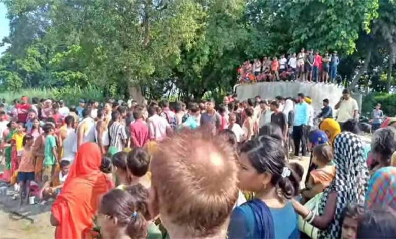 सावन-के-पहले-सोमवार-को-गंगा-स्नान-में-किशोर-डूबा,-sdrf-की-तलाश-जारी