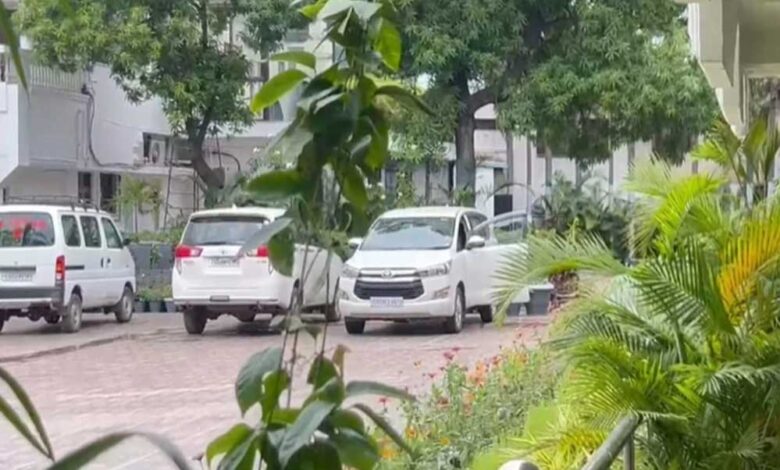 छत्तीसगढ़-:दुर्ग-में-होटल-कारोबारी-विजय-अग्रवाल-के-ठिकानों-पर-ed-की-रेड