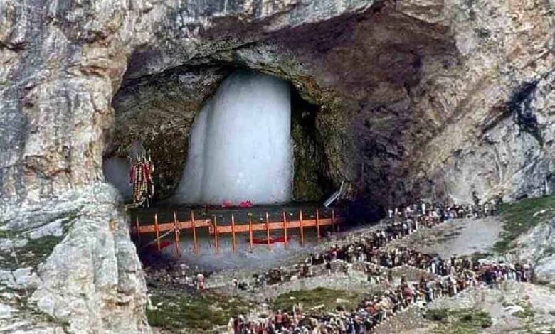 अमरनाथ-यात्रा-का-18वां-दिन:-चाक-चौबंद-सुरक्षा-व्यवस्था-के-बीच-4-हजार-तीर्थयात्रियों-का-जत्था-हुआ-जम्मू-से-रवाना