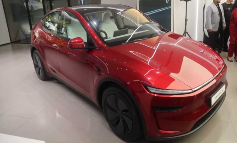 Tesla Model Y की बुकिंग पूरे भारत में शुरू, कश्मीर से कन्याकुमारी तक मचा क्रेज! जानिए प्रोसेस