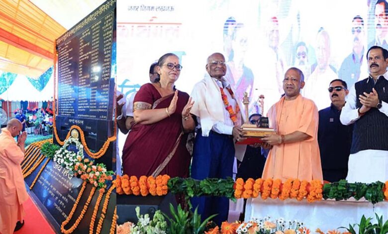 कारगिल-वीरों-को-सीएम-योगी-की-श्रद्धांजलि,-बोले-सेना-का-शौर्य-कभी-नहीं-भूलेंगे