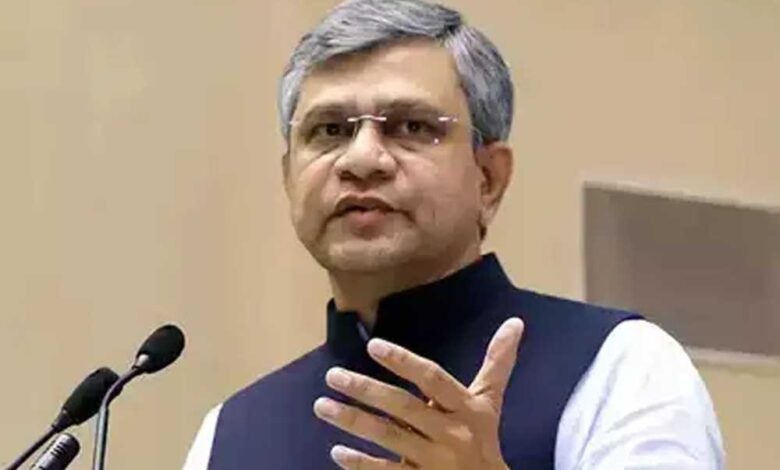 वैश्विक कंपनी जेबिल भारत में विनिर्माण क्षेत्र में 2,000 करोड़ रुपये से अधिक का निवेश कर रही है: अश्विनी वैष्णव