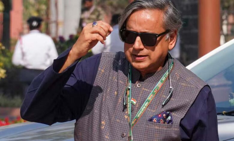 ऑपरेशन-सिंदूर-पर-चर्चा-से-खुद-हटे-थरूर,-सरकार-पर-नहीं-करना-चाहते-थे-हमला