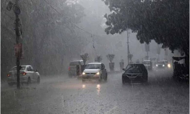 छत्तीसगढ़-में-झमाझम-बारिश-के-आसार,-कई-जिलों-में-वज्रपात-का-अलर्ट