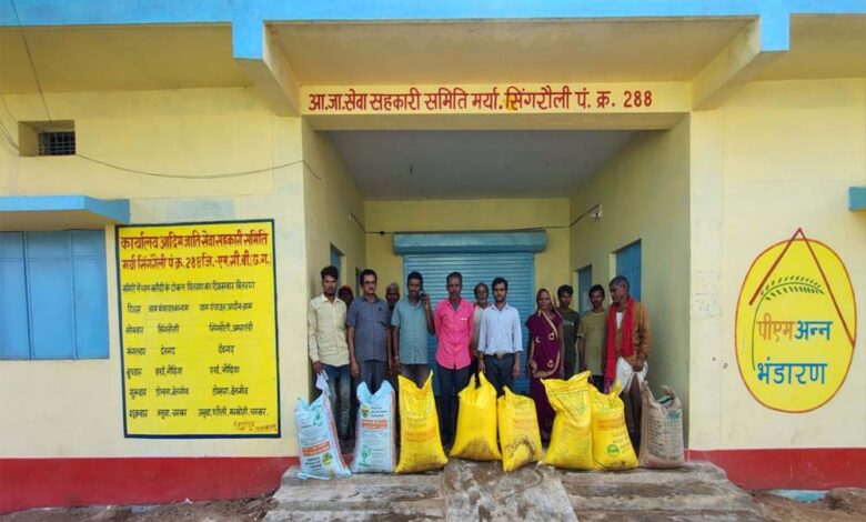 जिले-में-खरीफ-सीजन-के-लिए-उर्वरक-की-हो-रही-पर्याप्त-आपूर्ति