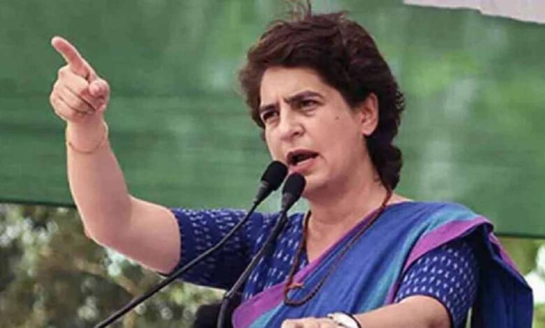 प्रियंका गांधी का सरकार पर हमला: सवाल पूछना गुनाह नहीं, SC नहीं करेगा नागरिकता तय