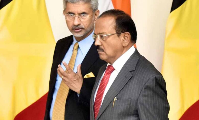 रूस-में-भारत-की-बड़ी-कूटनीतिक-चाल:-अजित-डोभाल-पहुंचे,-जयशंकर-की-भी-होगी-एंट्री,-ट्रंप-की-धमकियों-के-बीच-बढ़ी-हलचल