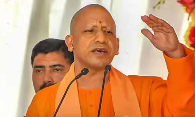 अधिकारियों-की-लापरवाही-पर-cm-योगी-सख्त:-‘मंडलवार-संवाद’-से-होगी-सीधी-निगरानी