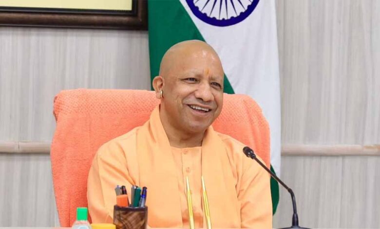 बेटी-पर-ज्यादा-इनाम!-योगी-सरकार-दे-रही-है-25-हजार-रुपये,-जानिए-आवेदन-की-पूरी-प्रक्रिया