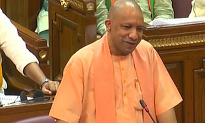 मानसून-सत्र-के-पहले-दिन-नेता-प्रतिपक्ष-माता-प्रसाद-पांडेय-के-आरोपों-पर-सीएम-योगी-की-दो-टूक