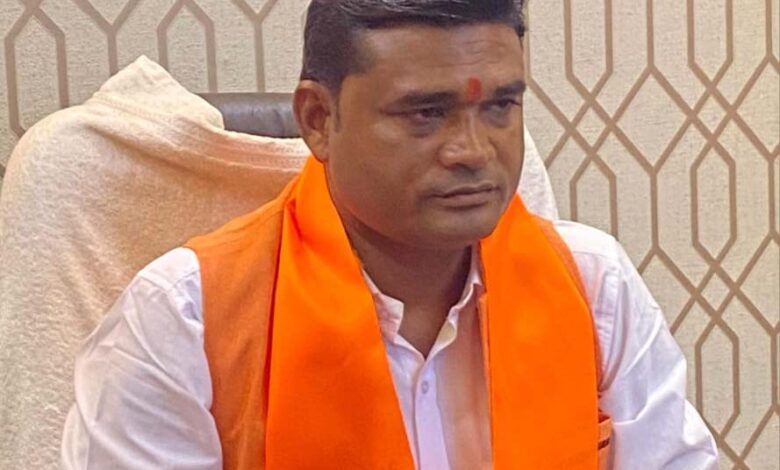 श्री-बजरंग-सेना-के-राष्ट्रीय-अध्यक्ष-हितेश-विश्वकर्मा-का-घर-घर-तिरंगा-अभियान-के-लिए-किया-आह्वान