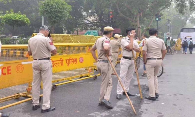 दिल्ली-ncr-में-स्वतंत्रता-दिवस-पर-सुरक्षा-कड़ी,-संभावित-आतंकी-खतरे-के-मद्देनजर-अलर्ट