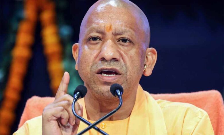 सत्ता-के-लालच-में-देश-का-बंटवारा-कराया,-विस्थापितों-की-पीड़ा-भुला-दी:-cm-योगी-का-कांग्रेस-पर-आरोप