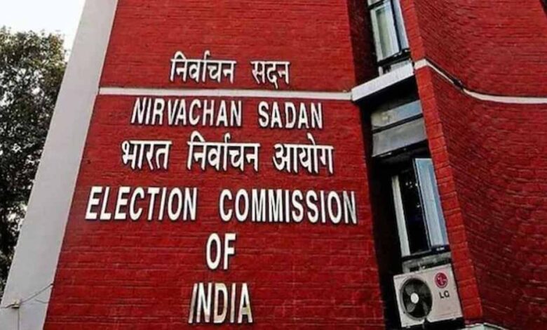 sc-ने-sir-विवाद-पर-लगाया-विराम,-चुनाव-आयोग-19-अगस्त-तक-जारी-करेगा-नामों-की-लिस्ट