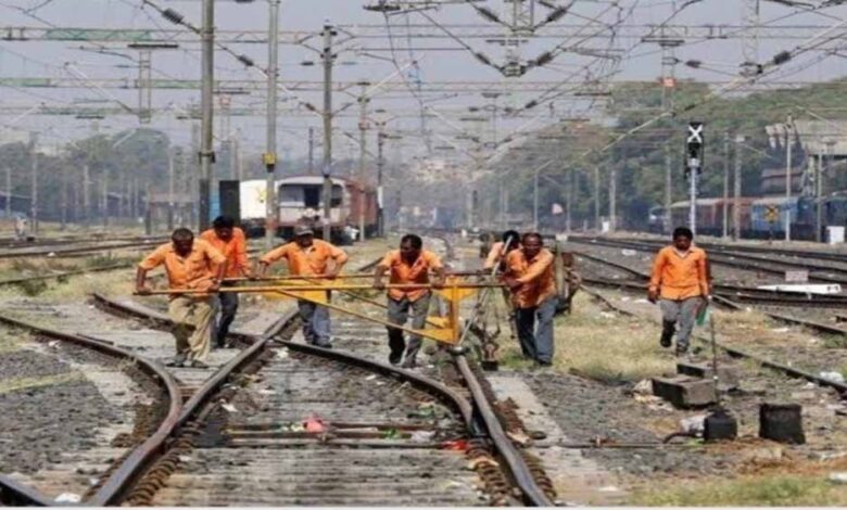 रेलवे-बोर्ड-सख्त,-वर्क-साइट-पर-लापरवाही-बरतने-वालों-पर-होगी-सख्त-कार्रवाई
