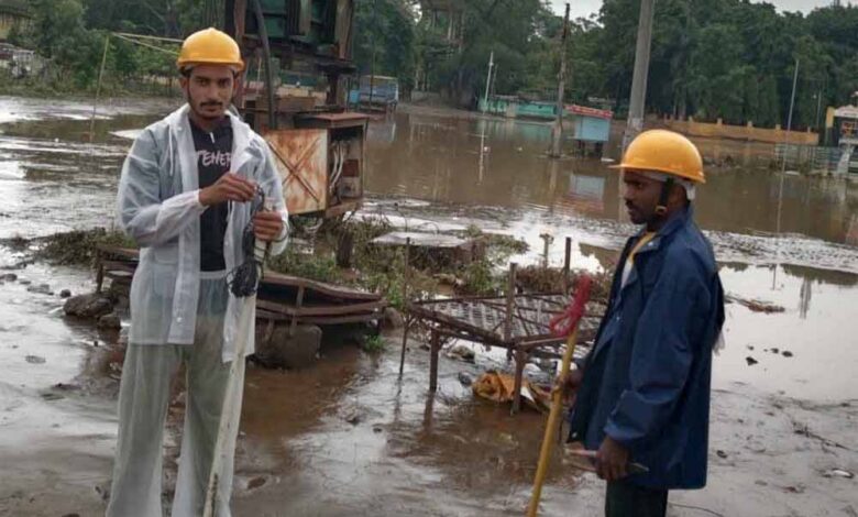 राजपुर में बाढ़ आने के बाद मात्र 3 घंटे में बिजली आपूर्ति बहाल
