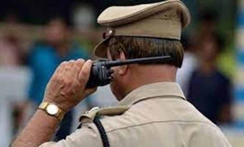 भिंड-में-nri-परिवार-पर-पुलिस-आरक्षक-का-हमला,-sp-ने-किया-लाइन-अटैच